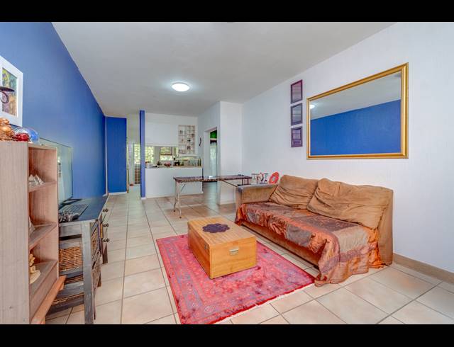 3 BEDROOM APARTMENT FOR SALE IN WINDSOR EAST